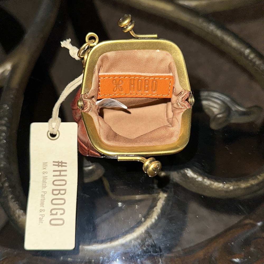 HOBO GO ❤️ for AirPods or other small essentials. It’s a Beautiful Bag Charm~NWT - Picture 7 of 8